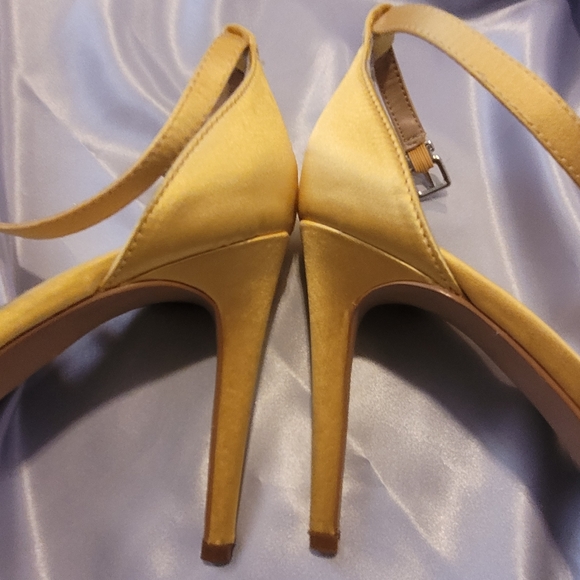 Eva Mendes Collection... - Picture 2 of 8